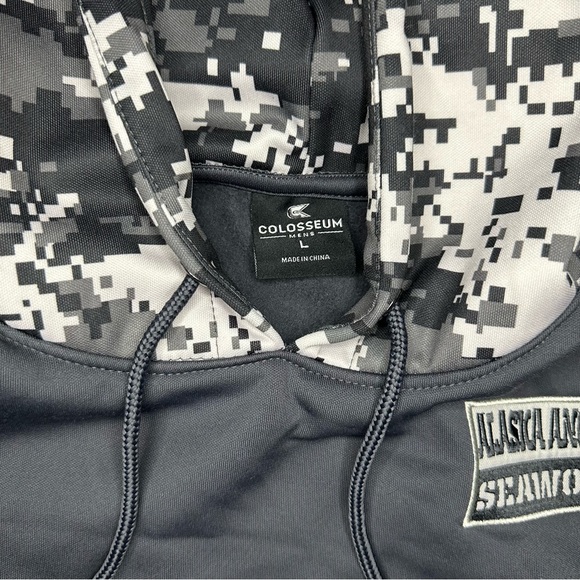 Men's Colosseum Charcoal Alaska Anchorage Seawolves Military Appreciation Camo L - Picture 7 of 12